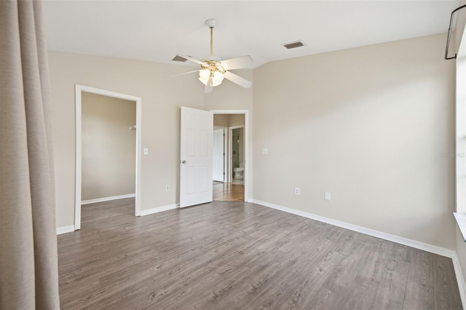 HUNTING CRK MULTI FAM 10 20 - Residential