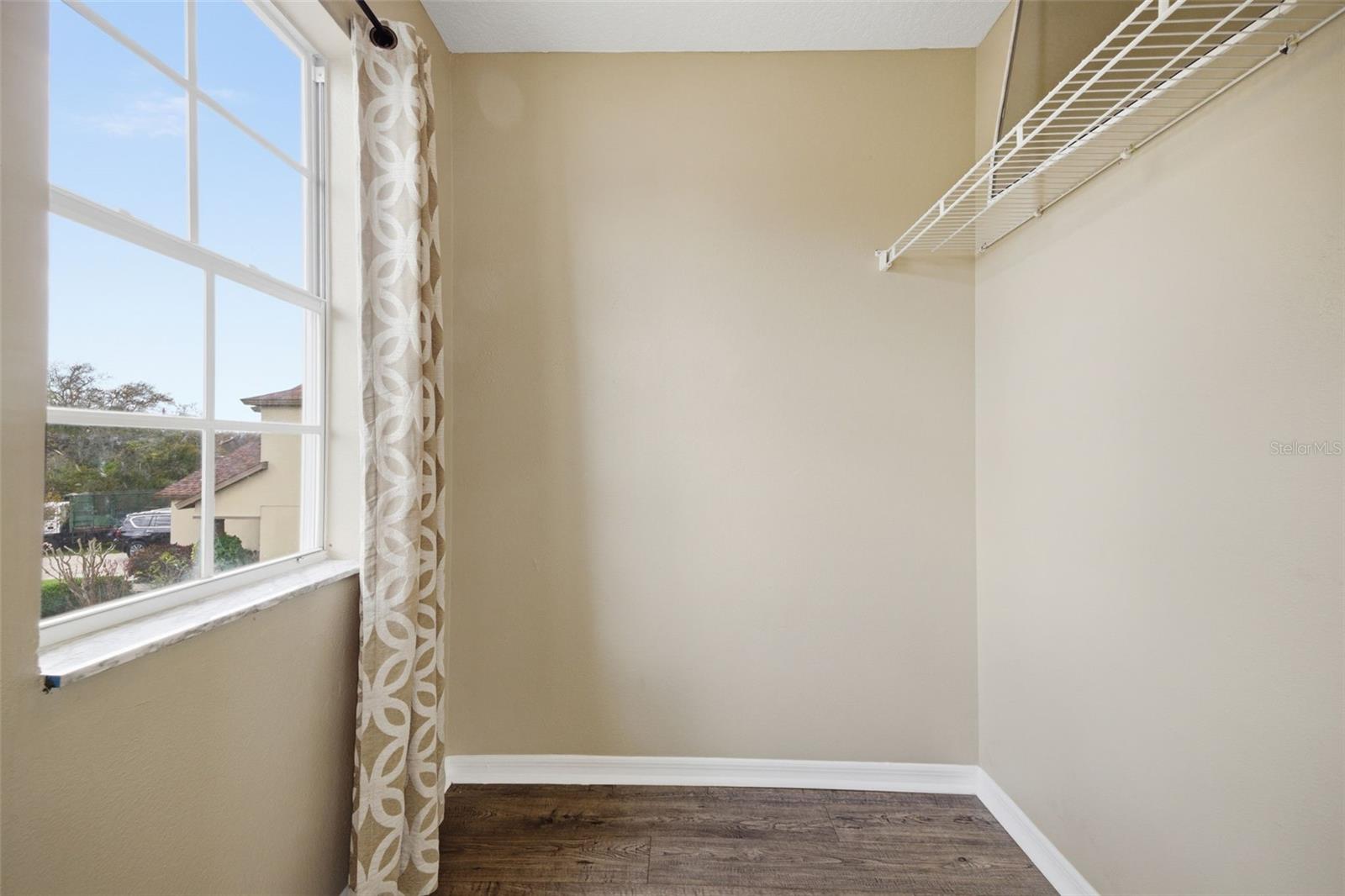 HUNTING CRK MULTI FAM 10 20 - Residential