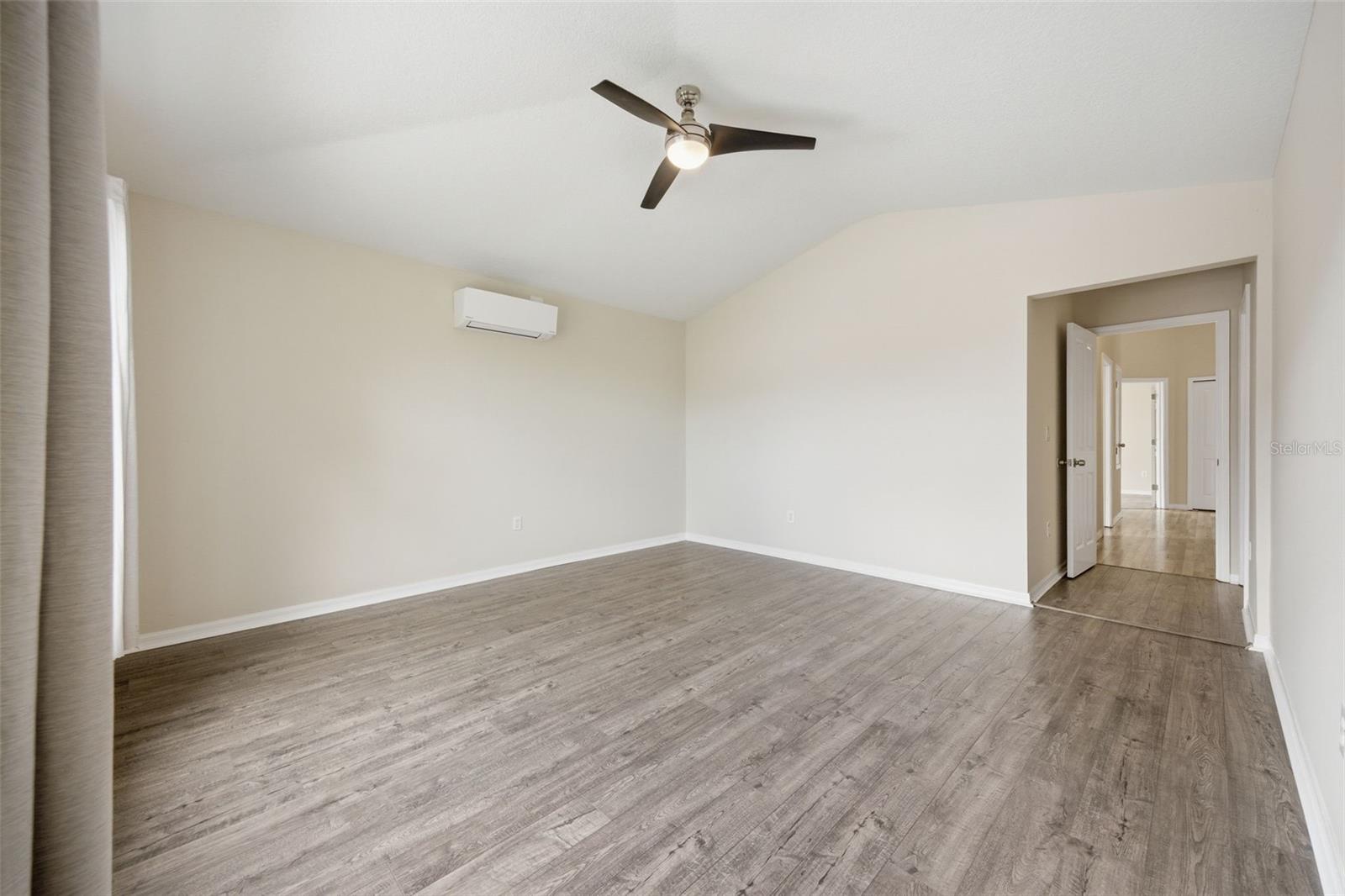 HUNTING CRK MULTI FAM 10 20 - Residential