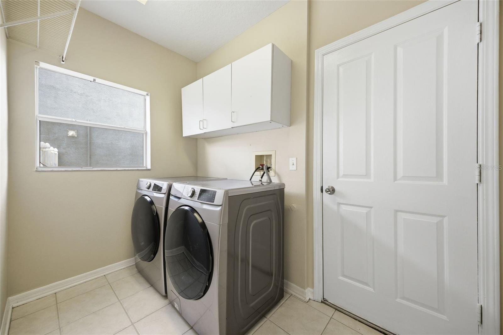 HUNTING CRK MULTI FAM 10 20 - Residential