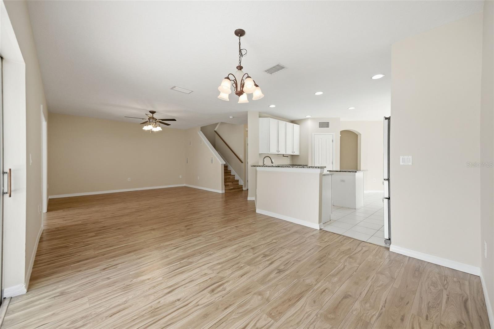 HUNTING CRK MULTI FAM 10 20 - Residential