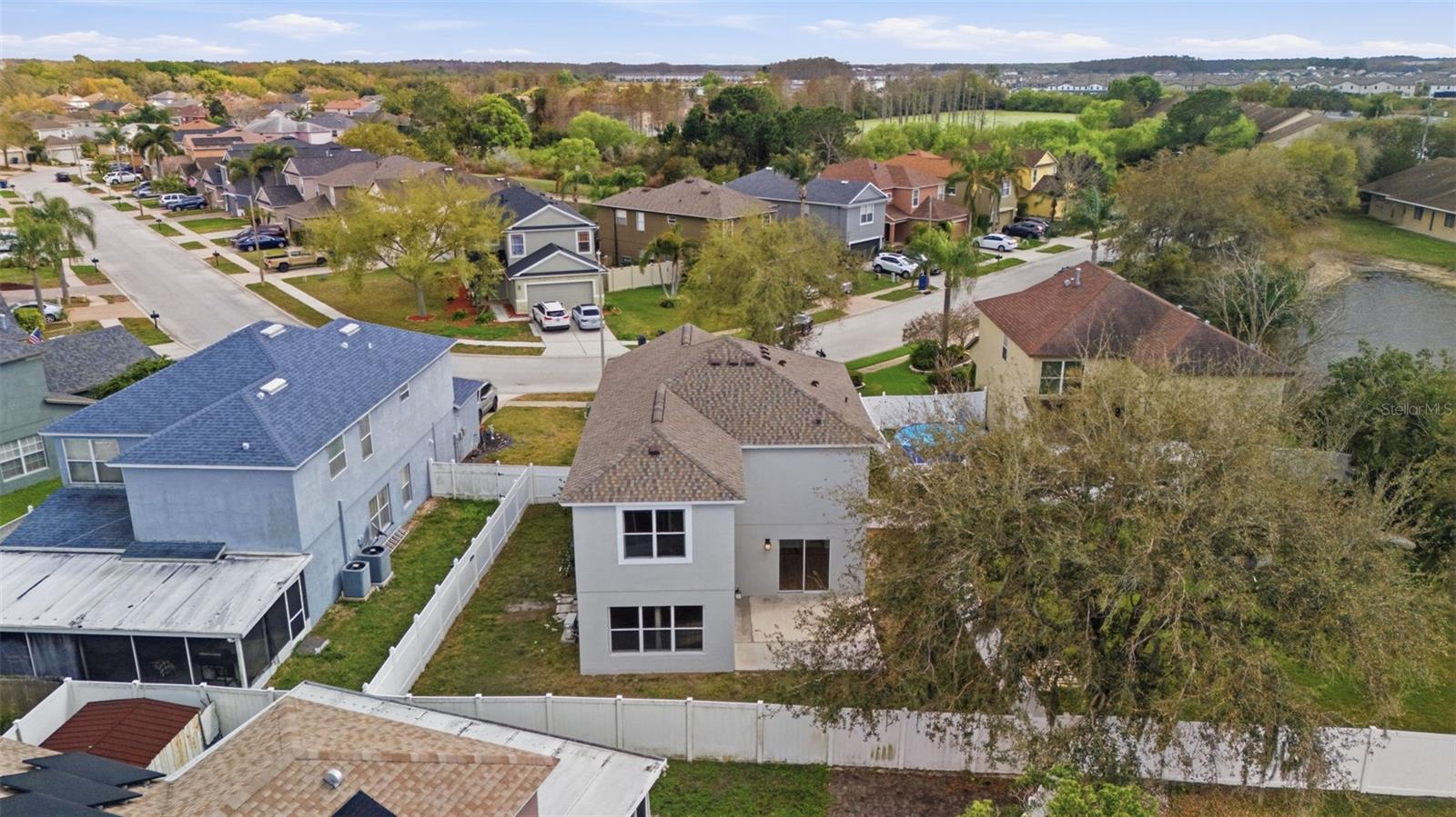 HUNTING CRK MULTI FAM 10 20 - Residential