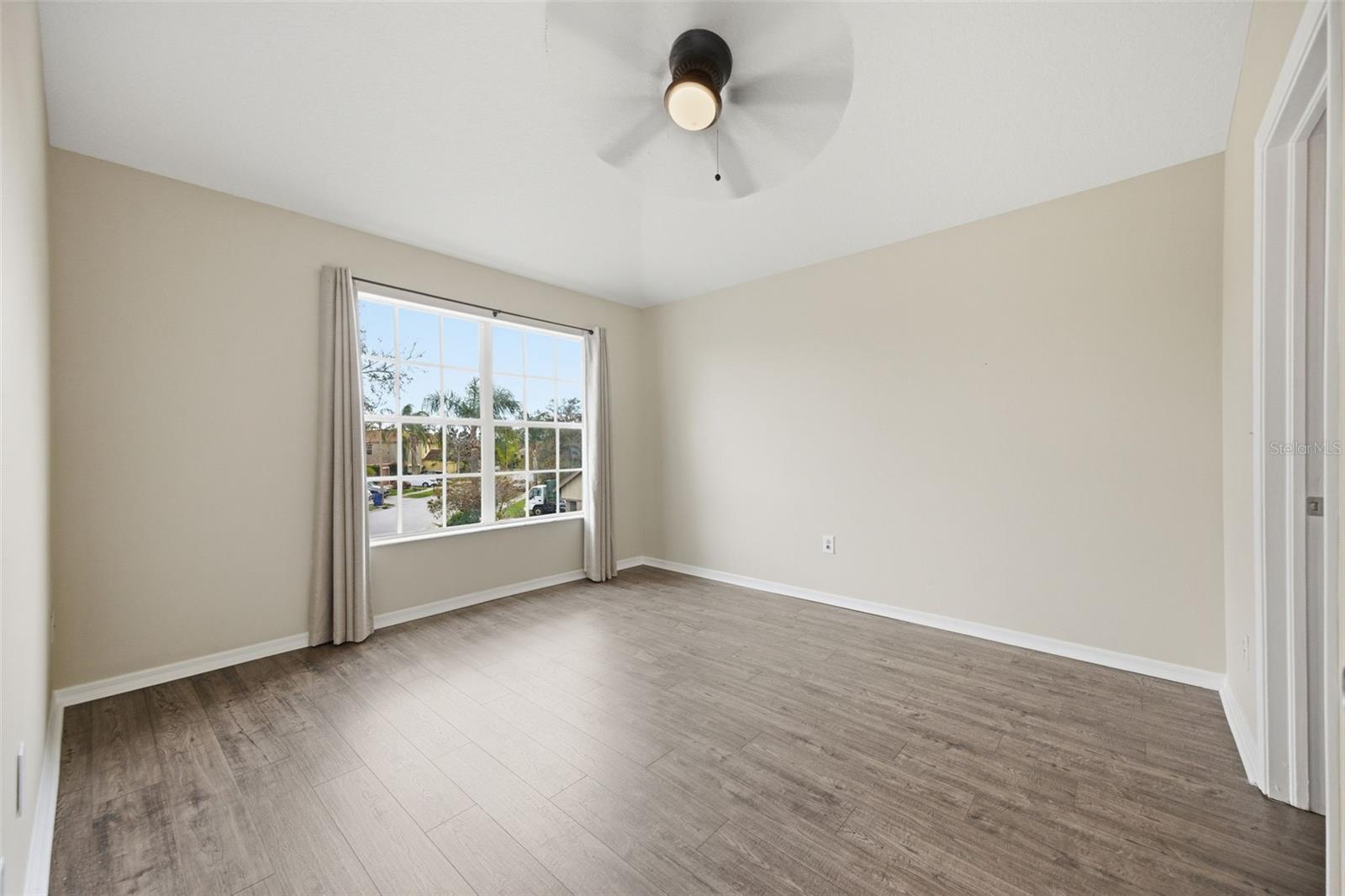 HUNTING CRK MULTI FAM 10 20 - Residential