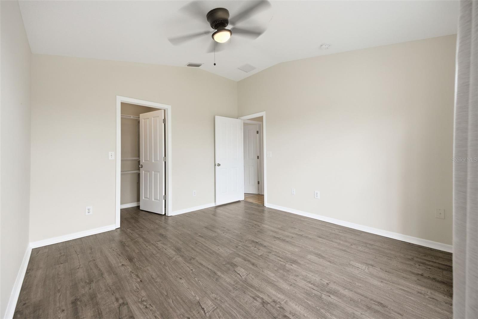 HUNTING CRK MULTI FAM 10 20 - Residential