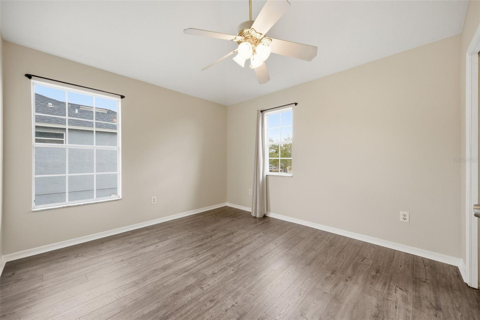 HUNTING CRK MULTI FAM 10 20 - Residential