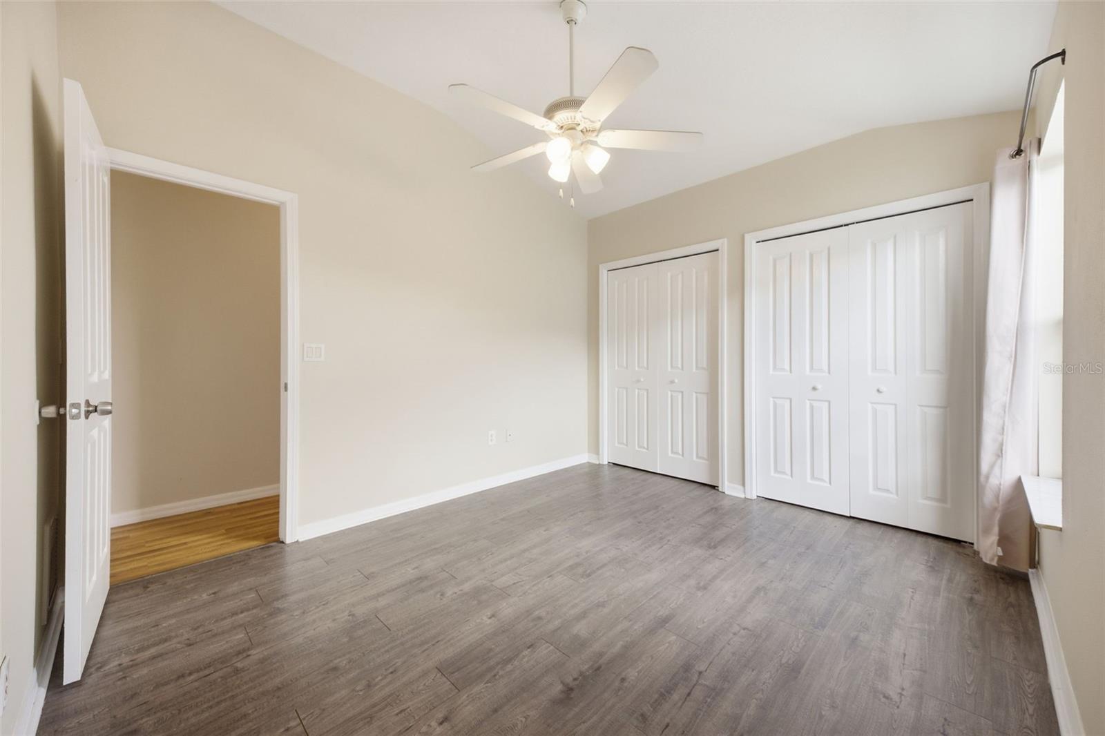 HUNTING CRK MULTI FAM 10 20 - Residential