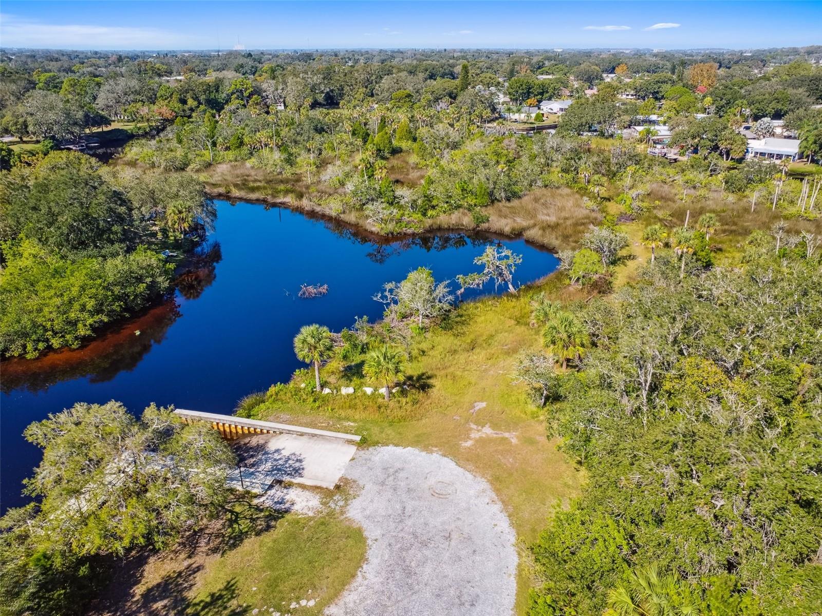 TAMPA TARPON SPGS LAND CO - Land