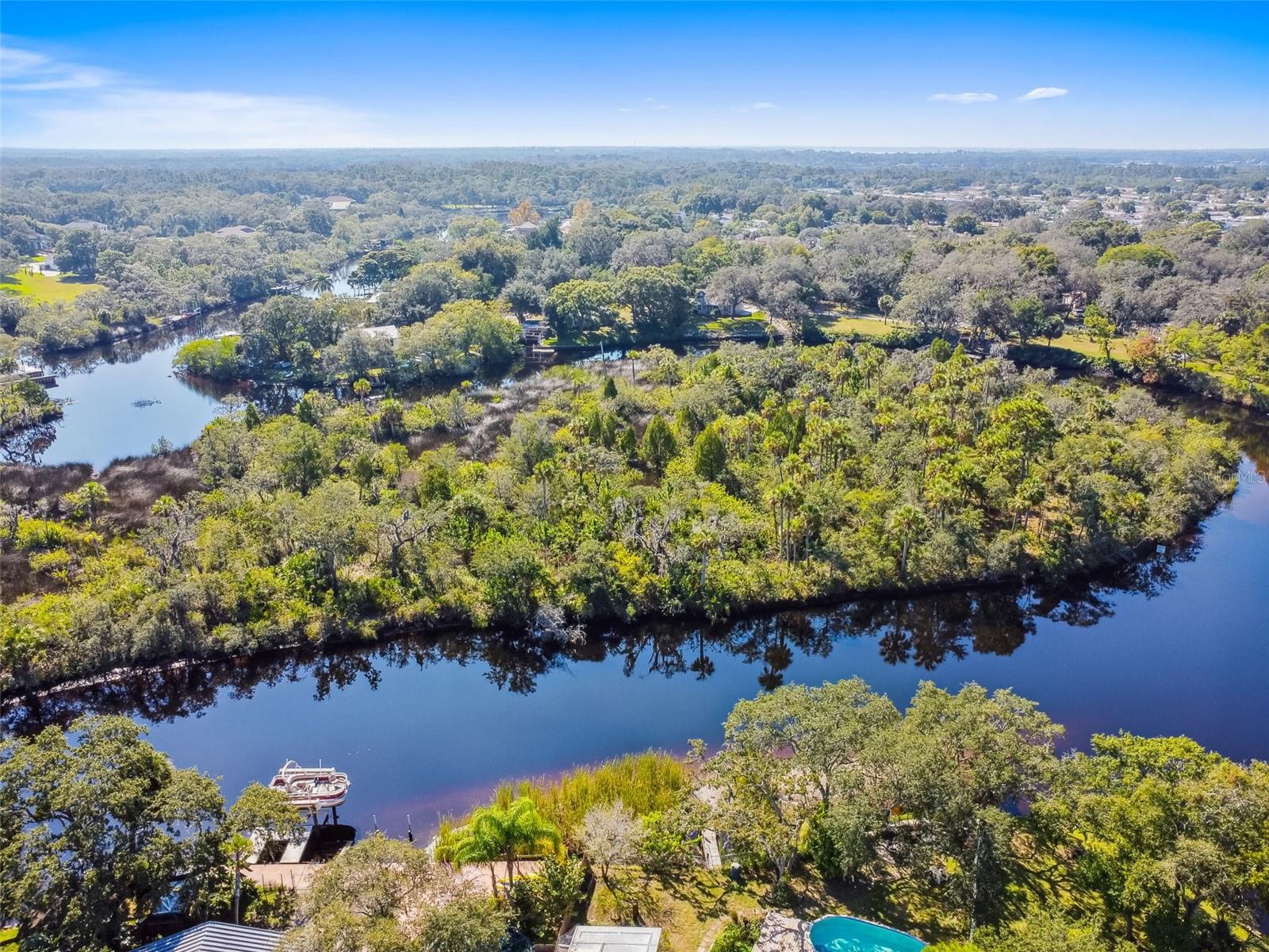 TAMPA TARPON SPGS LAND CO - Land