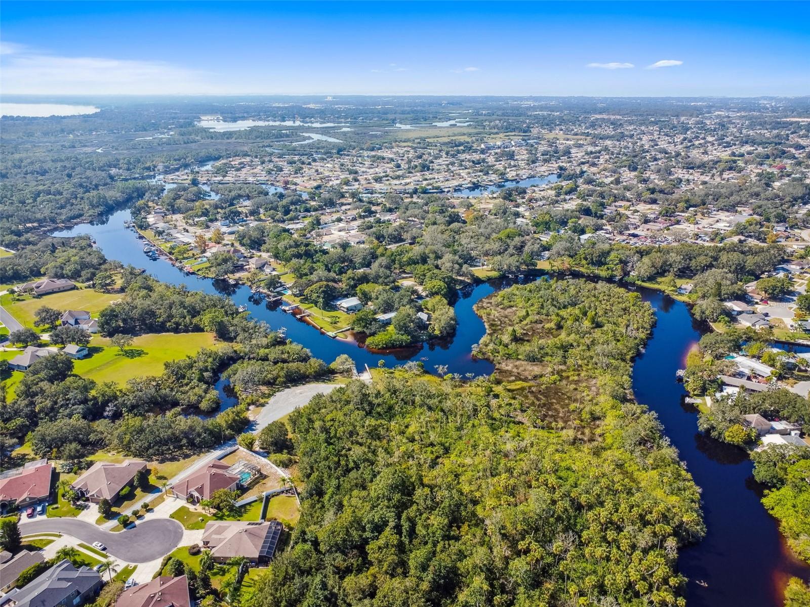 TAMPA TARPON SPGS LAND CO - Land