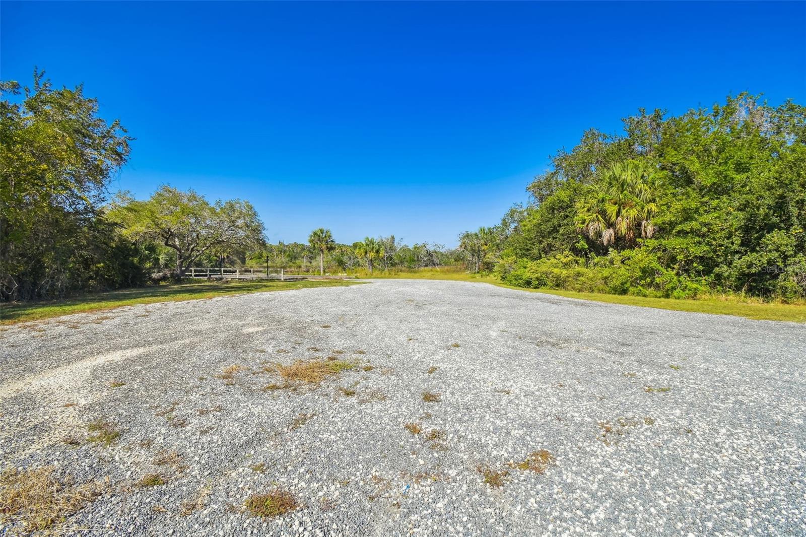 TAMPA TARPON SPGS LAND CO - Land