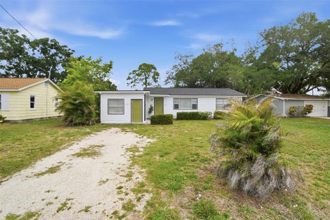 Photo of 2817 Hawthorne Street, Sarasota, FL 34239 (MLS # O6413863)