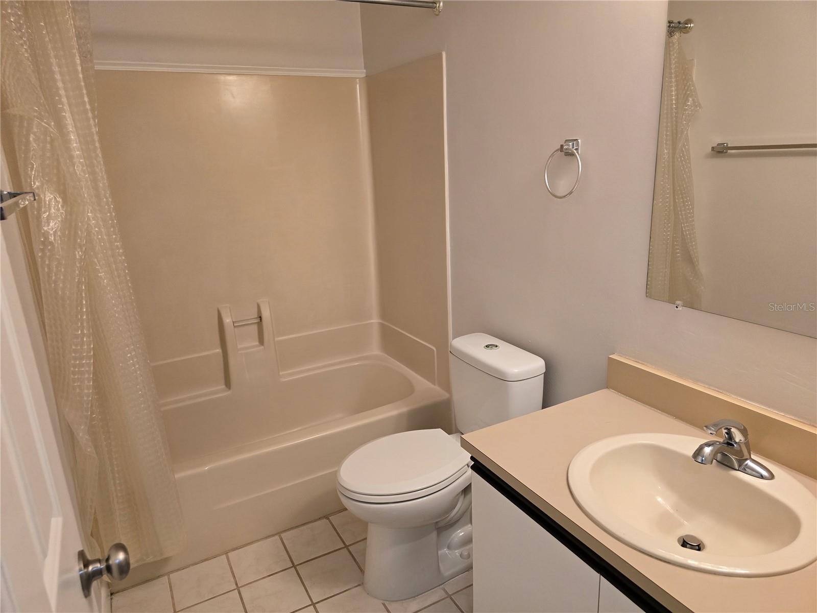 OAKBROOK - CONDO - Residential Lease