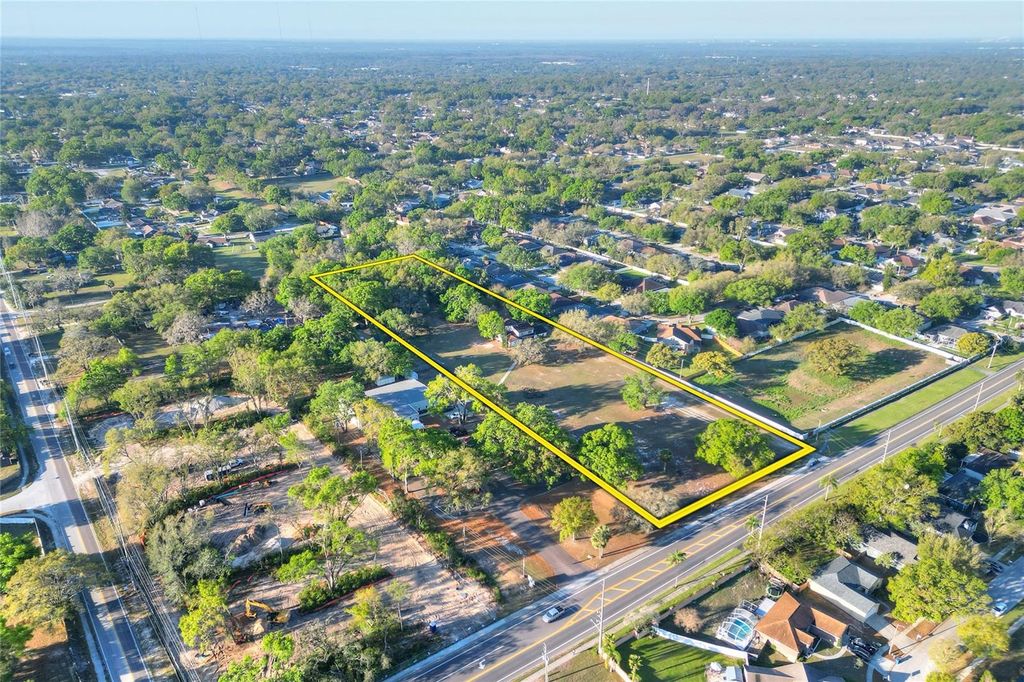 Photo of 4207 E Lumsden Road, Valrico, FL 33594 (MLS # TB8369654)