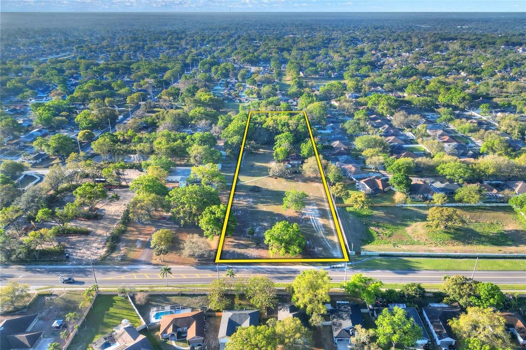 Photo of 4207 E Lumsden Road, Valrico, FL 33594 (MLS # TB8369654)