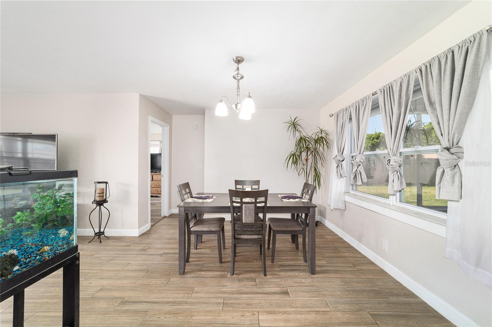 BELLEAIR - Residential