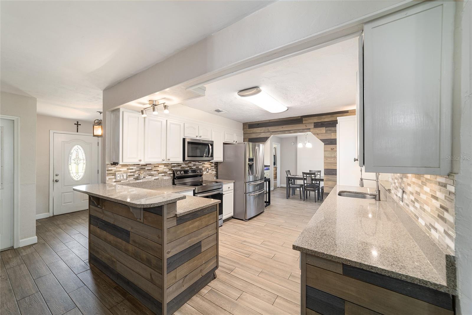 BELLEAIR - Residential