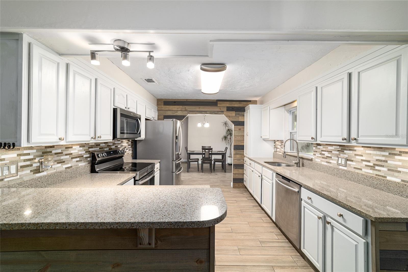 BELLEAIR - Residential