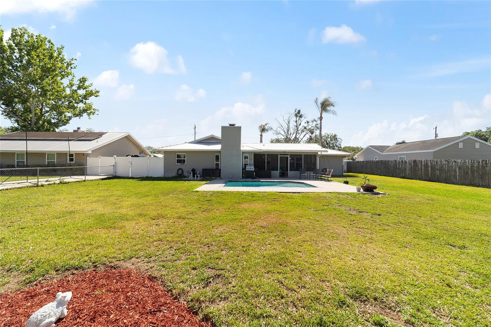 BELLEAIR - Residential