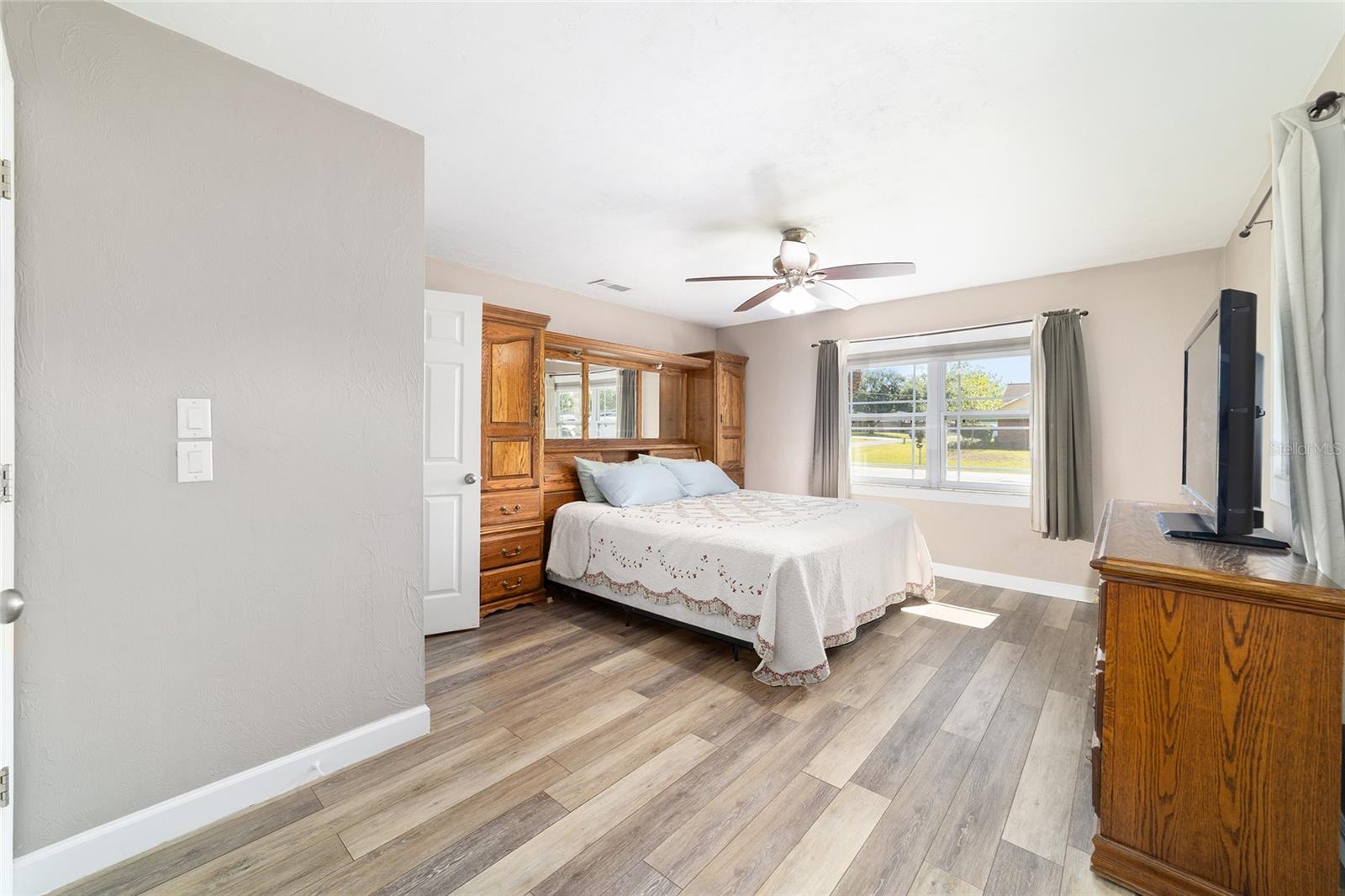 BELLEAIR - Residential