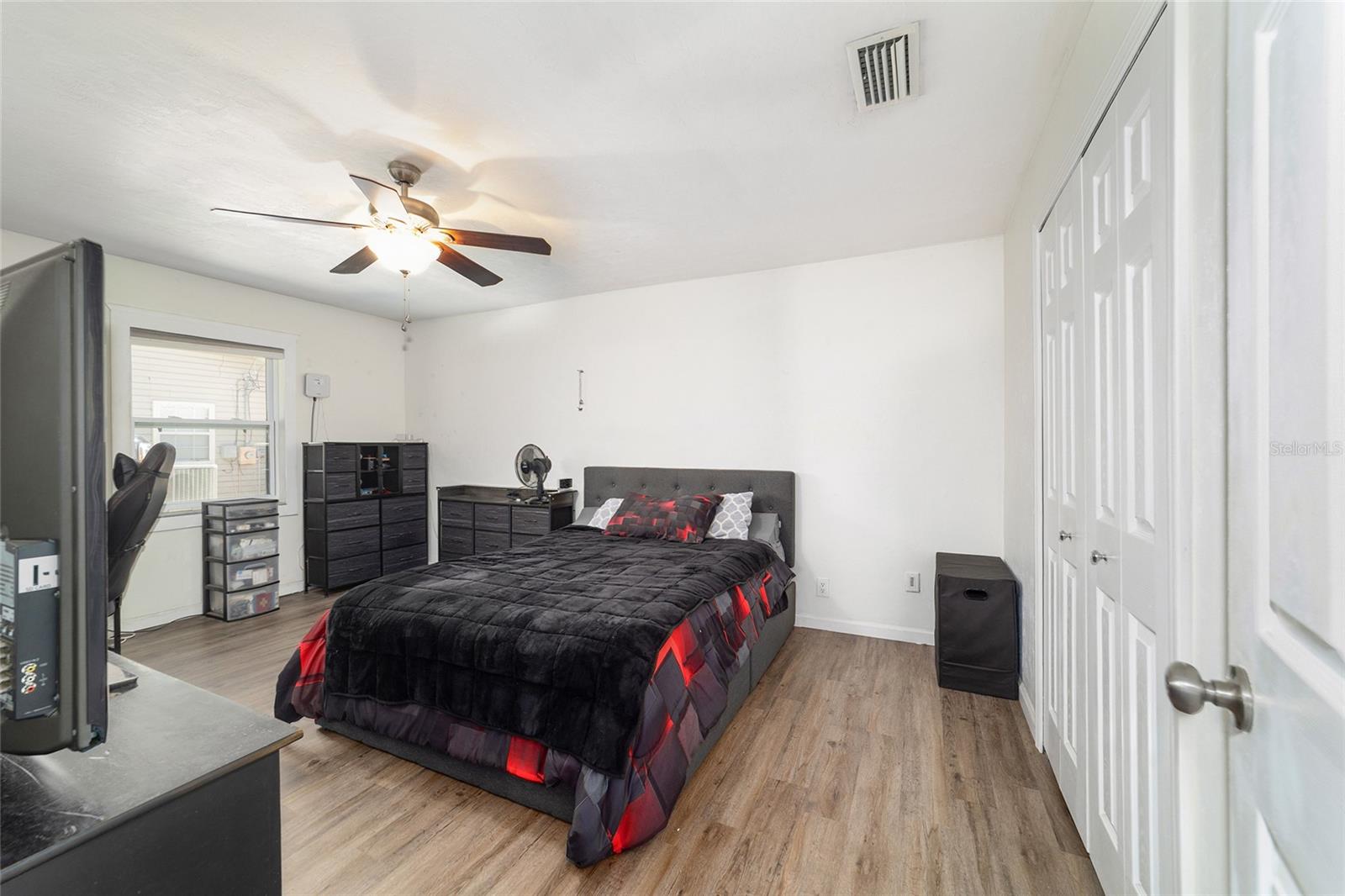 BELLEAIR - Residential
