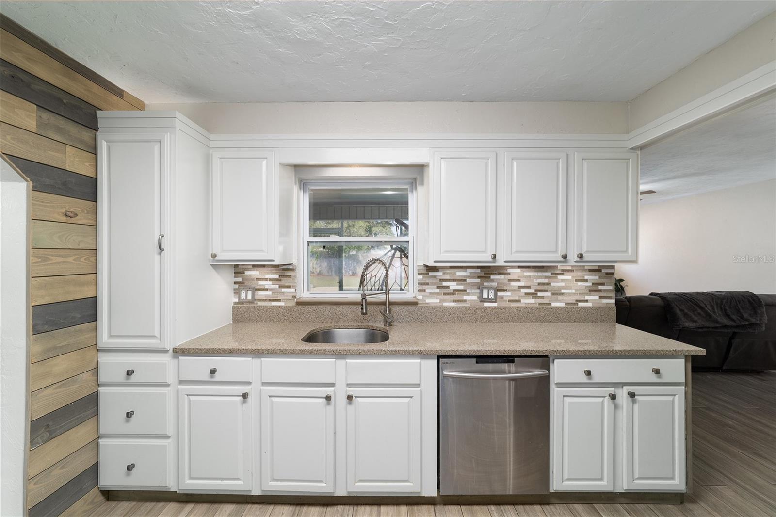 BELLEAIR - Residential