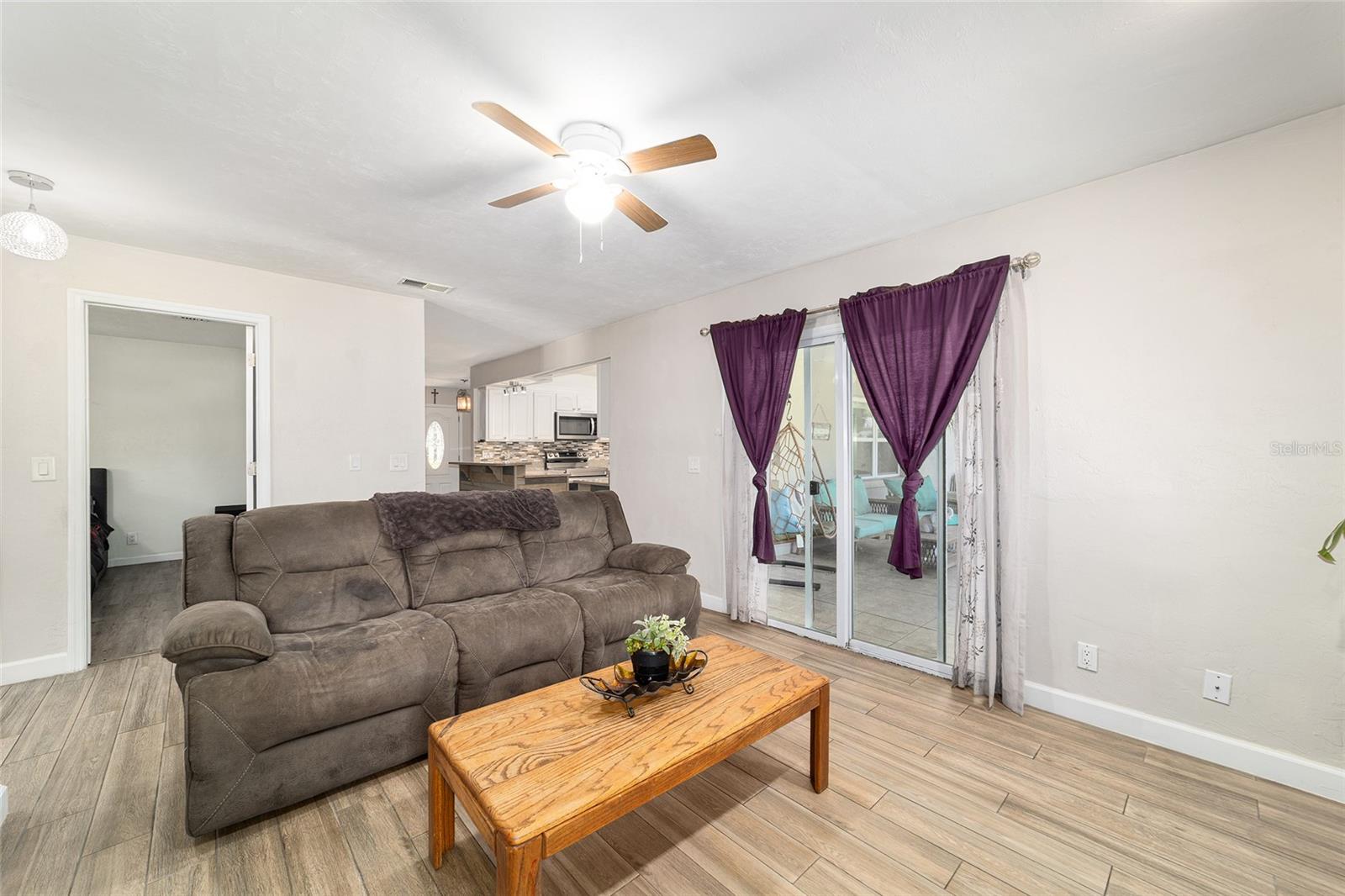 BELLEAIR - Residential