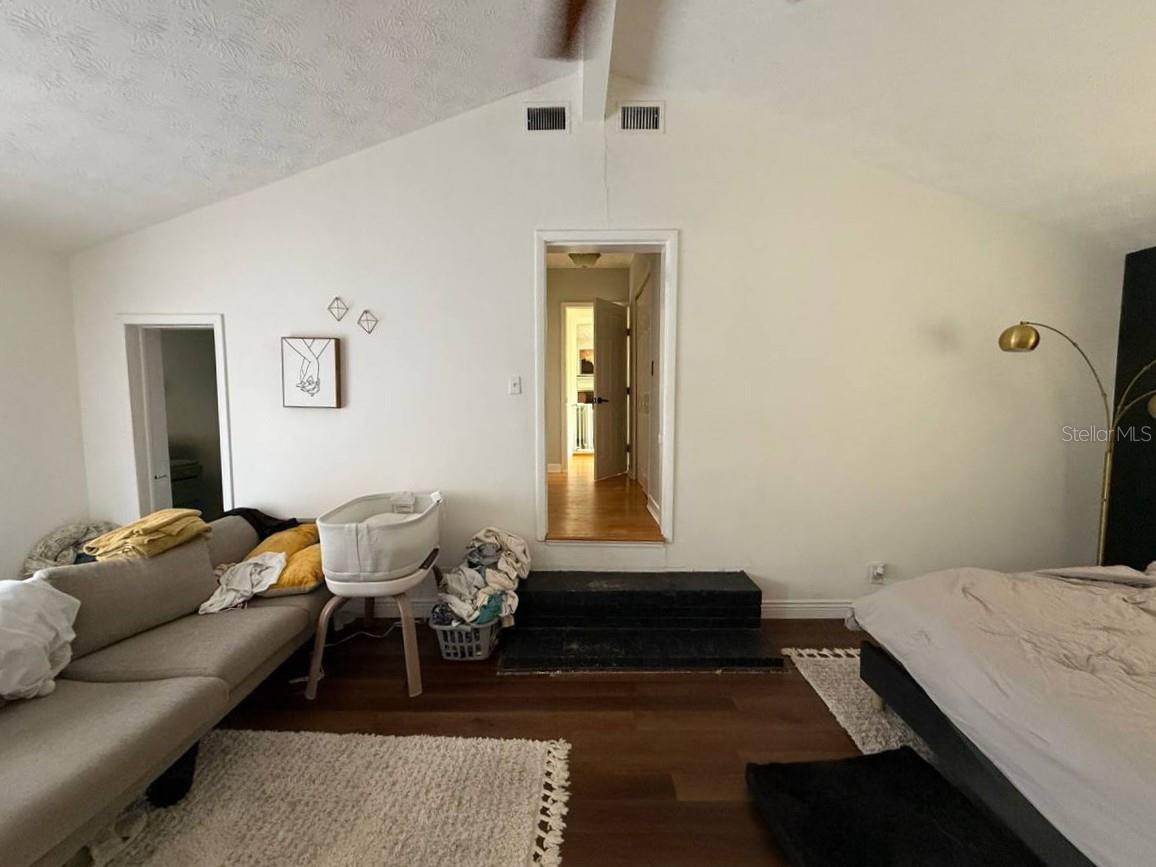 SAN JOSE ESTATES - Residential