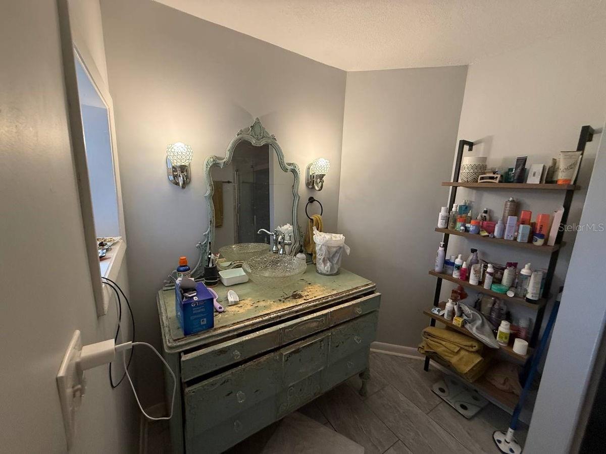 SAN JOSE ESTATES - Residential