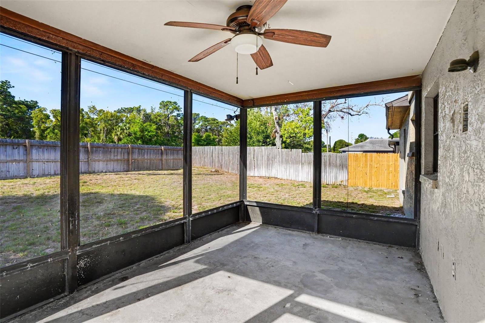 HOLIDAY LAKES WEST - Residential