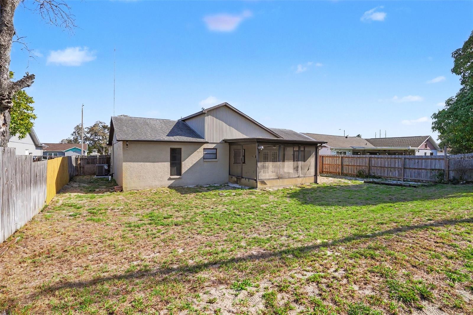 HOLIDAY LAKES WEST - Residential