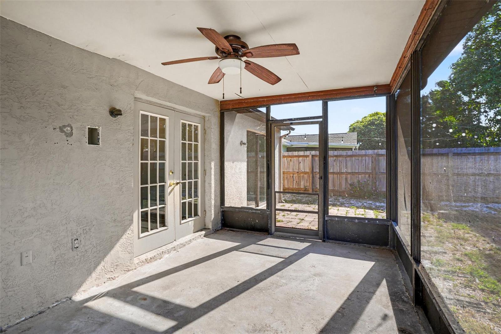 HOLIDAY LAKES WEST - Residential