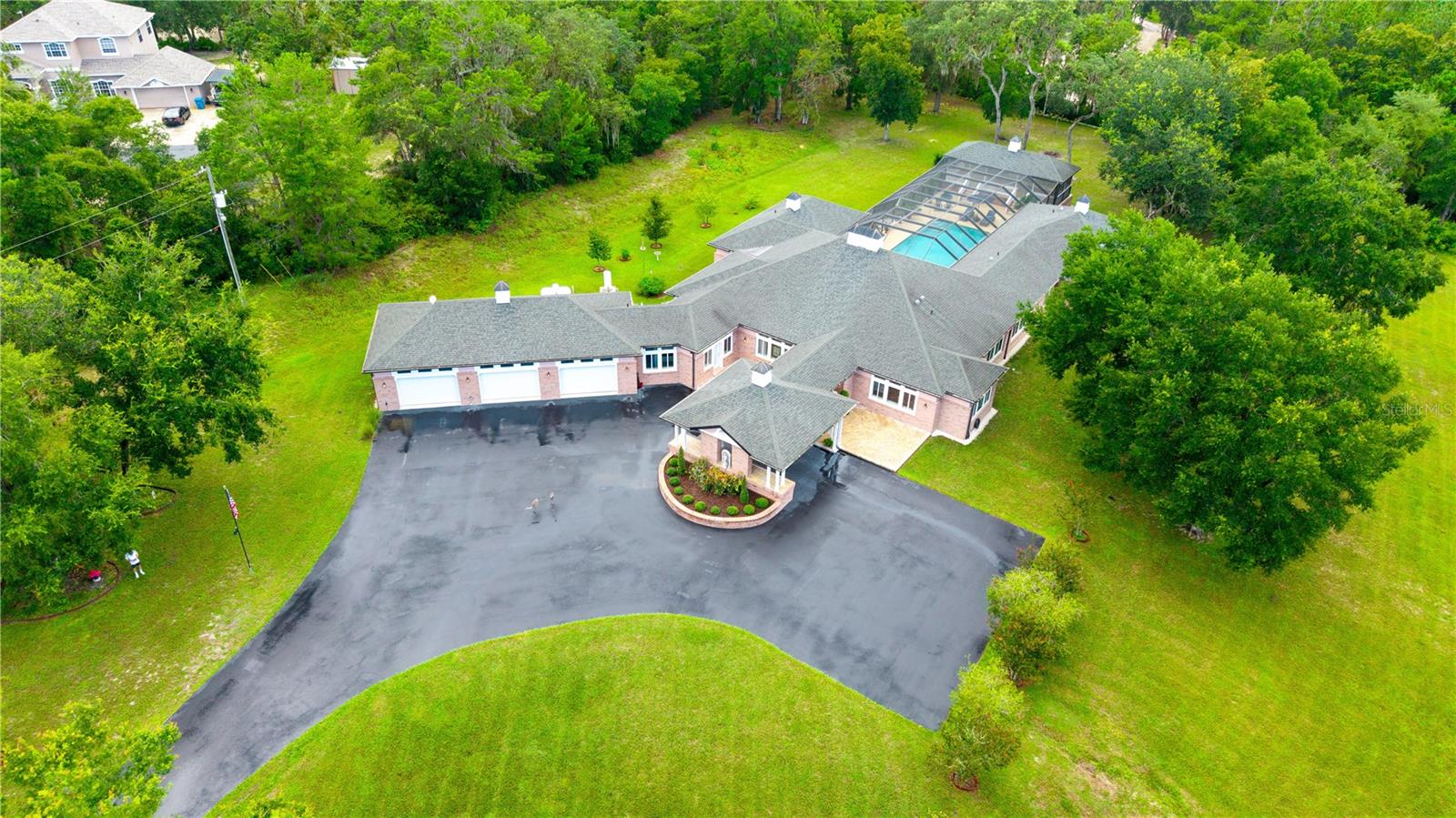 SPRING LAKE FOREST - Residential