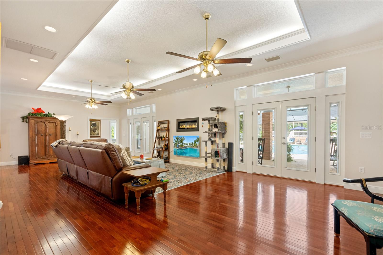 SPRING LAKE FOREST - Residential