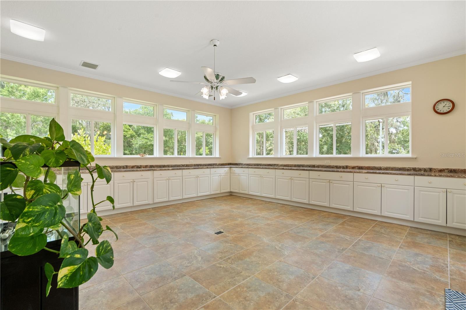SPRING LAKE FOREST - Residential