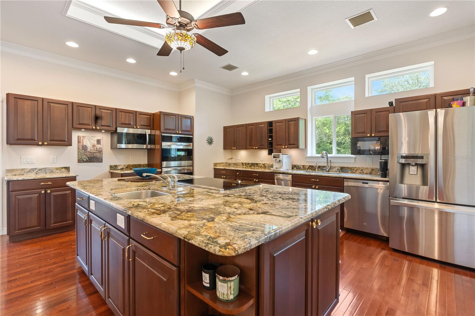 SPRING LAKE FOREST - Residential