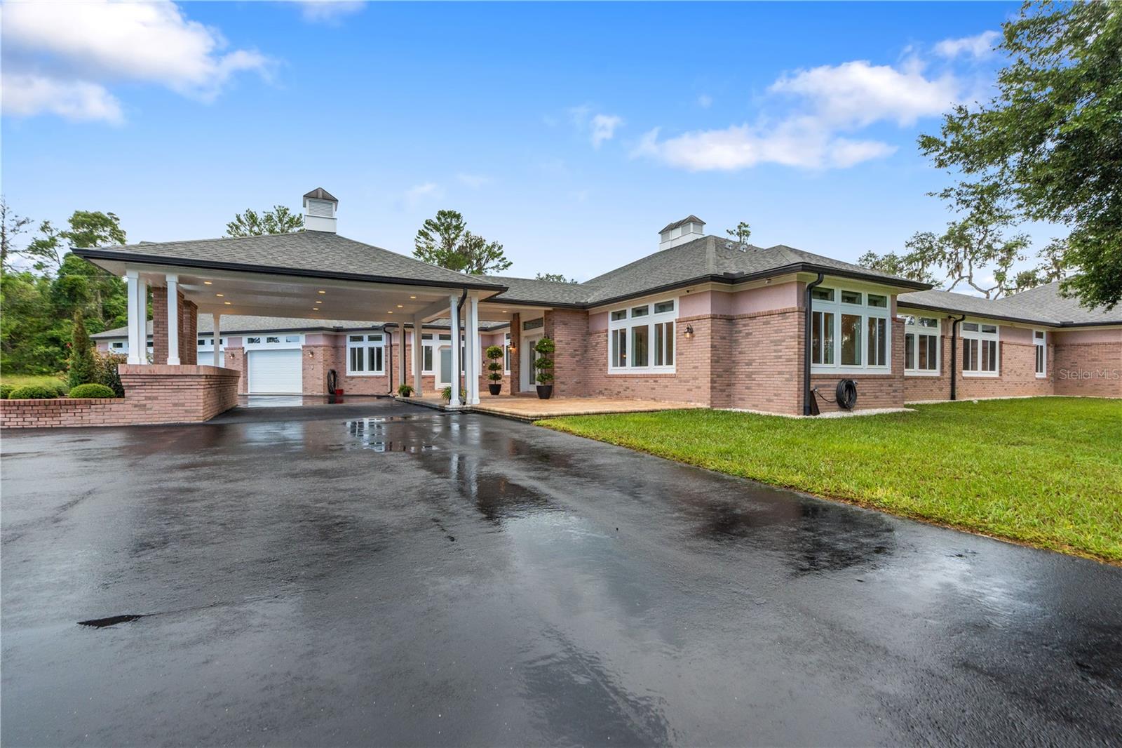 SPRING LAKE FOREST - Residential