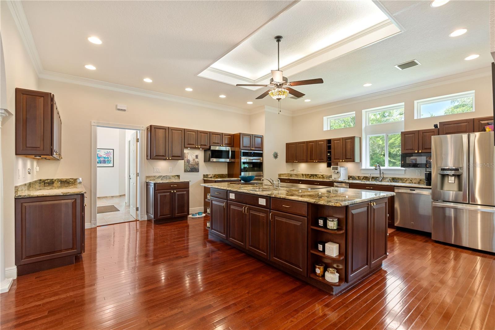 SPRING LAKE FOREST - Residential