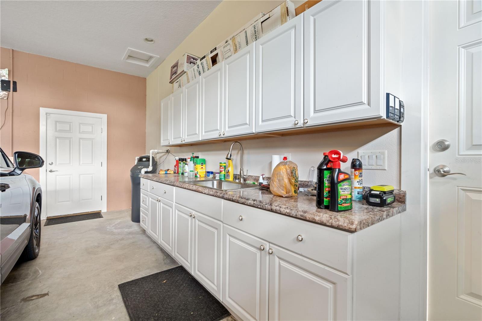 SPRING LAKE FOREST - Residential