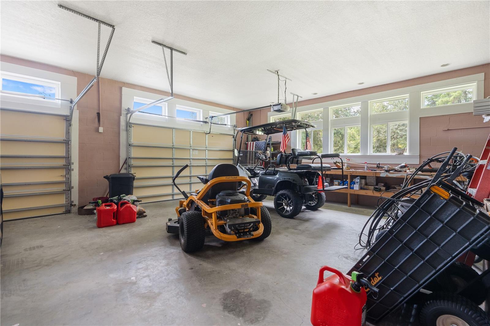 SPRING LAKE FOREST - Residential