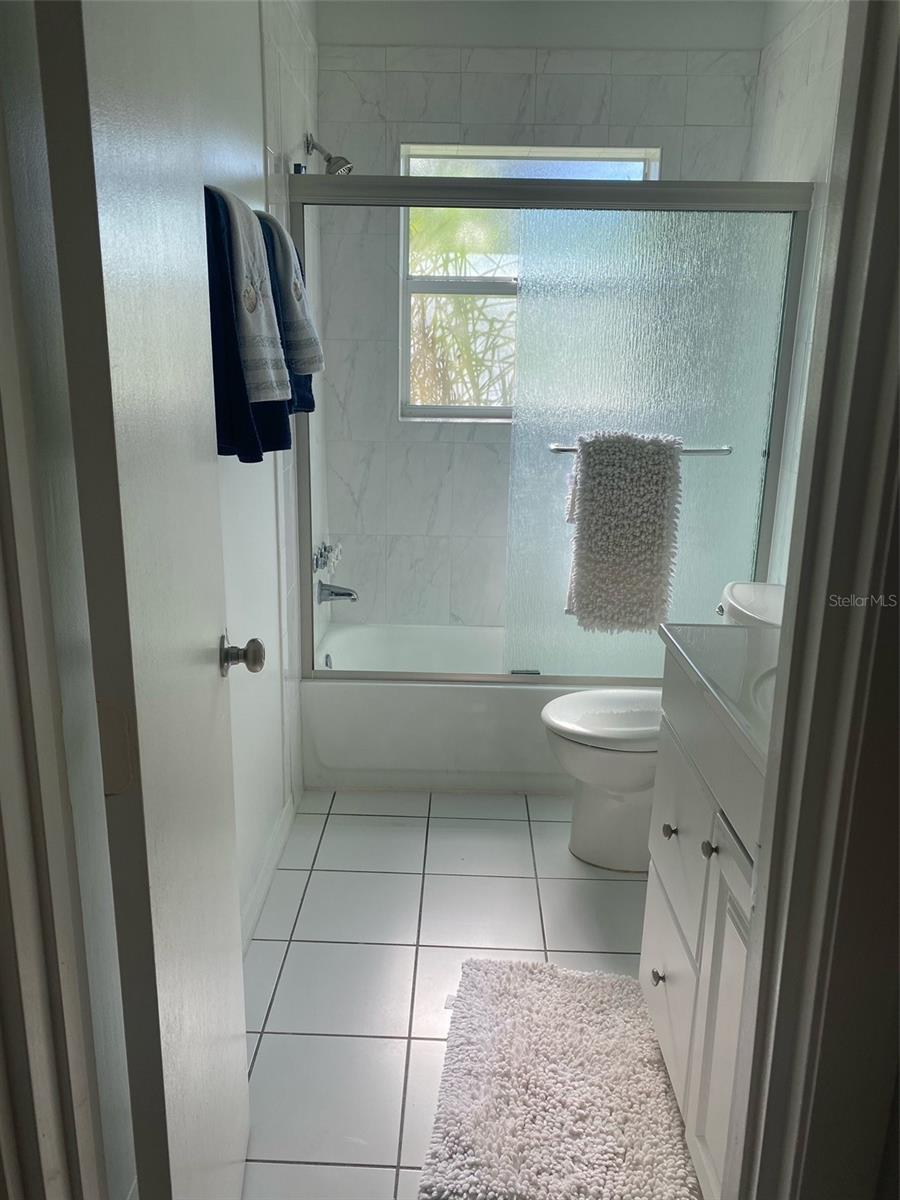 CASEY COVE - Residential Lease