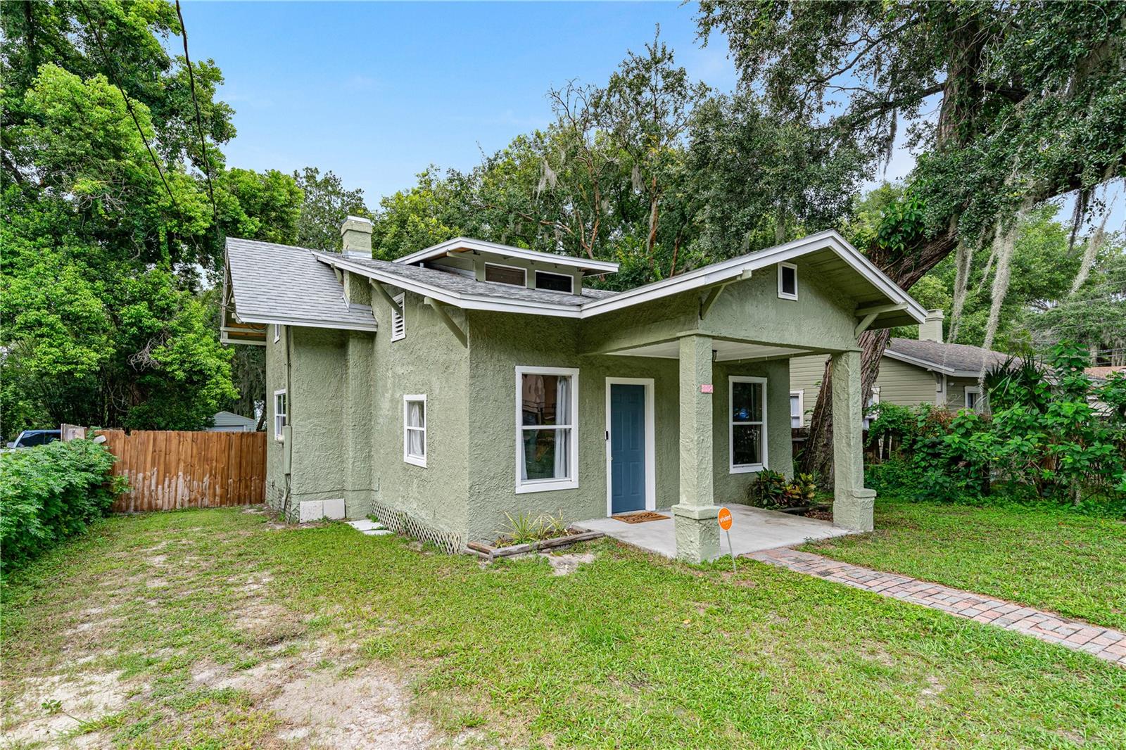 Photo 27 of 29 of 112 S CHANDLER AVENUE house