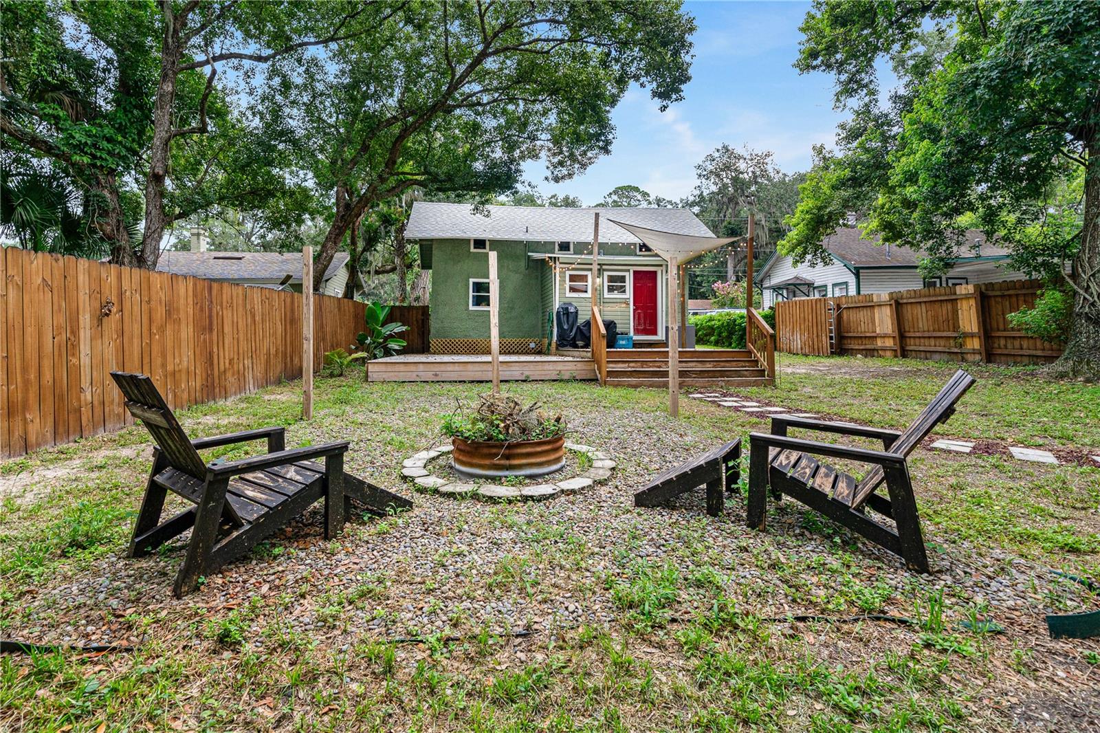 Photo 5 of 29 of 112 S CHANDLER AVENUE house