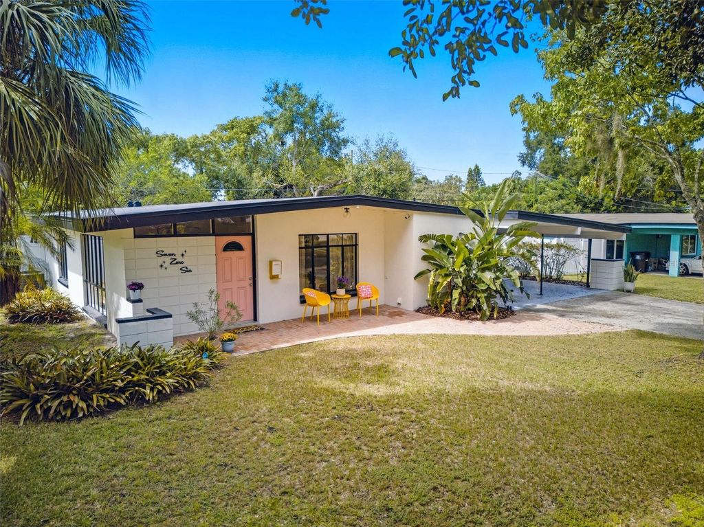 Photo of 706 Strathmore Drive, Orlando, FL 32803 (MLS # O6350248)