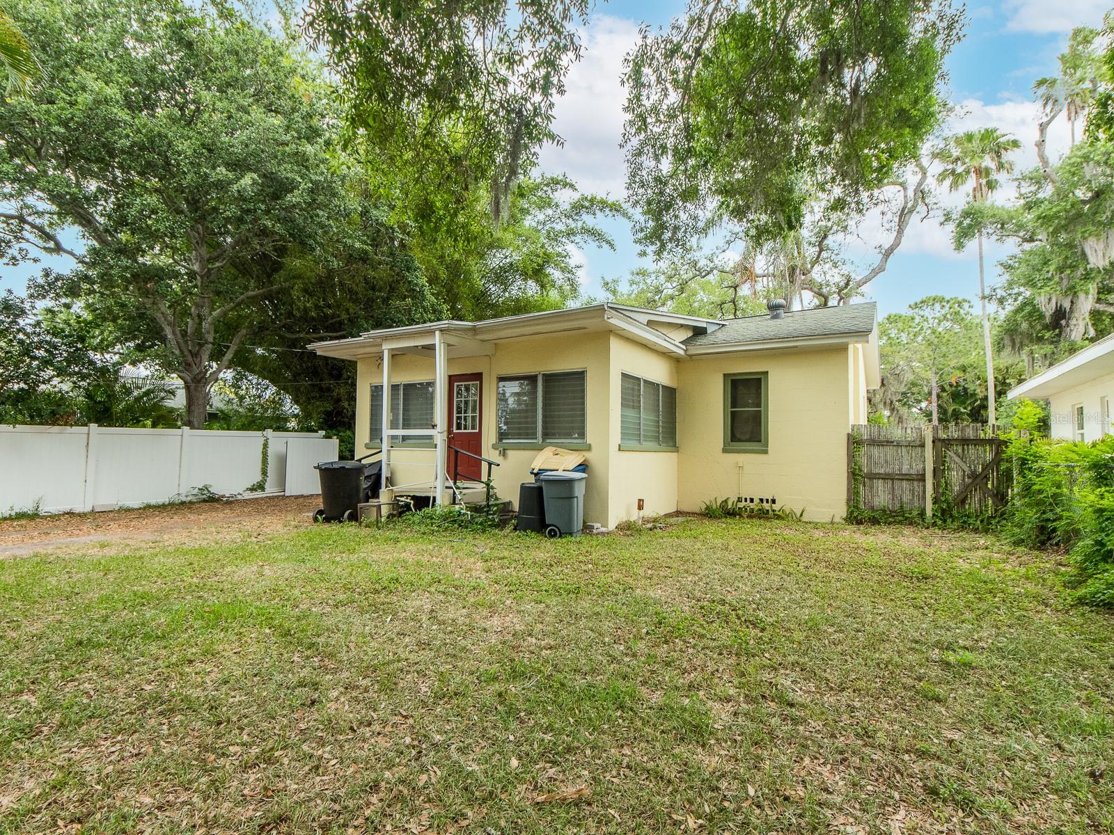 BAY TERRACE & BAY TERRACE ADD - Residential