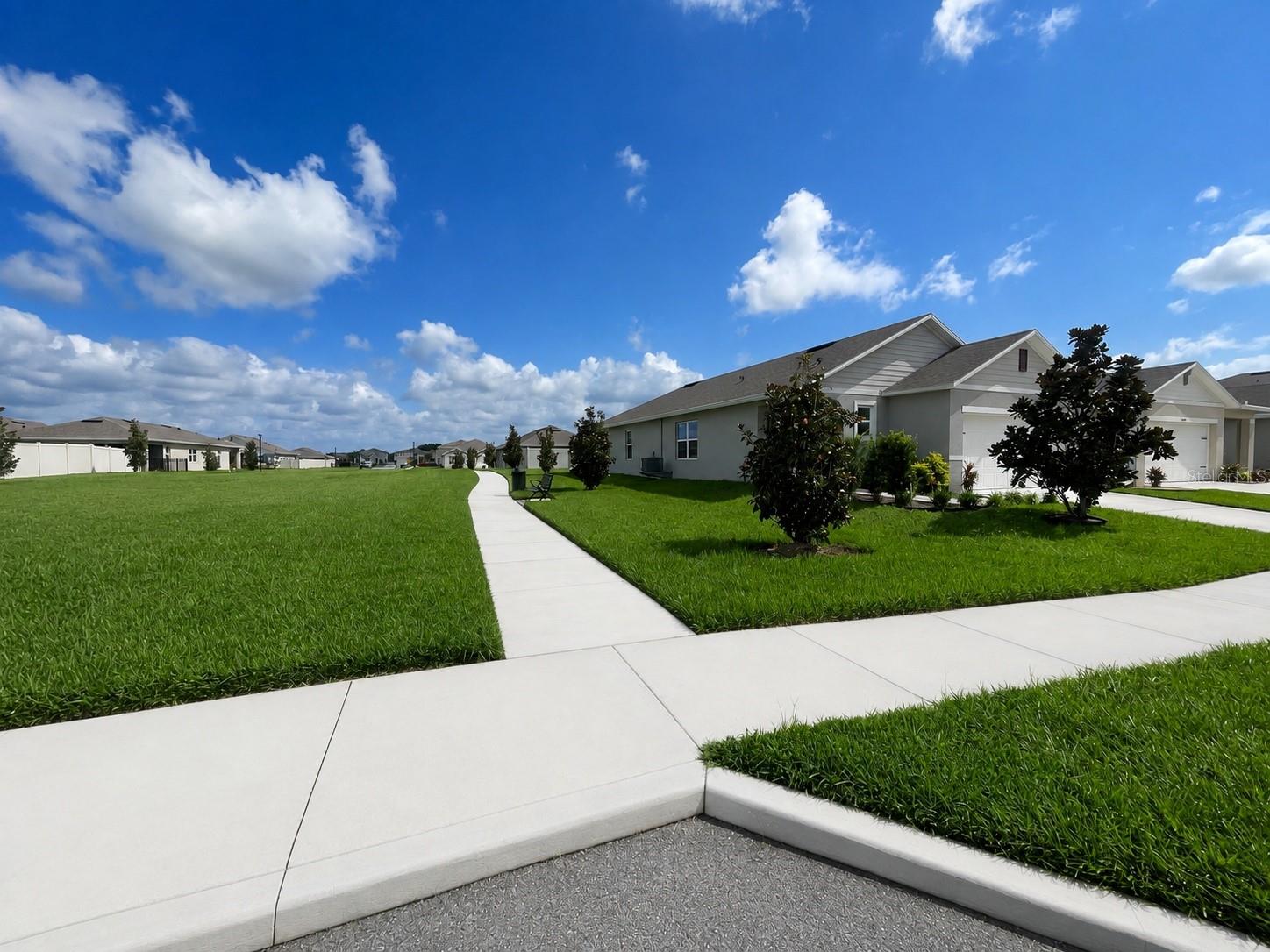 Search 1 3648 SUNGROVE CIRCLE