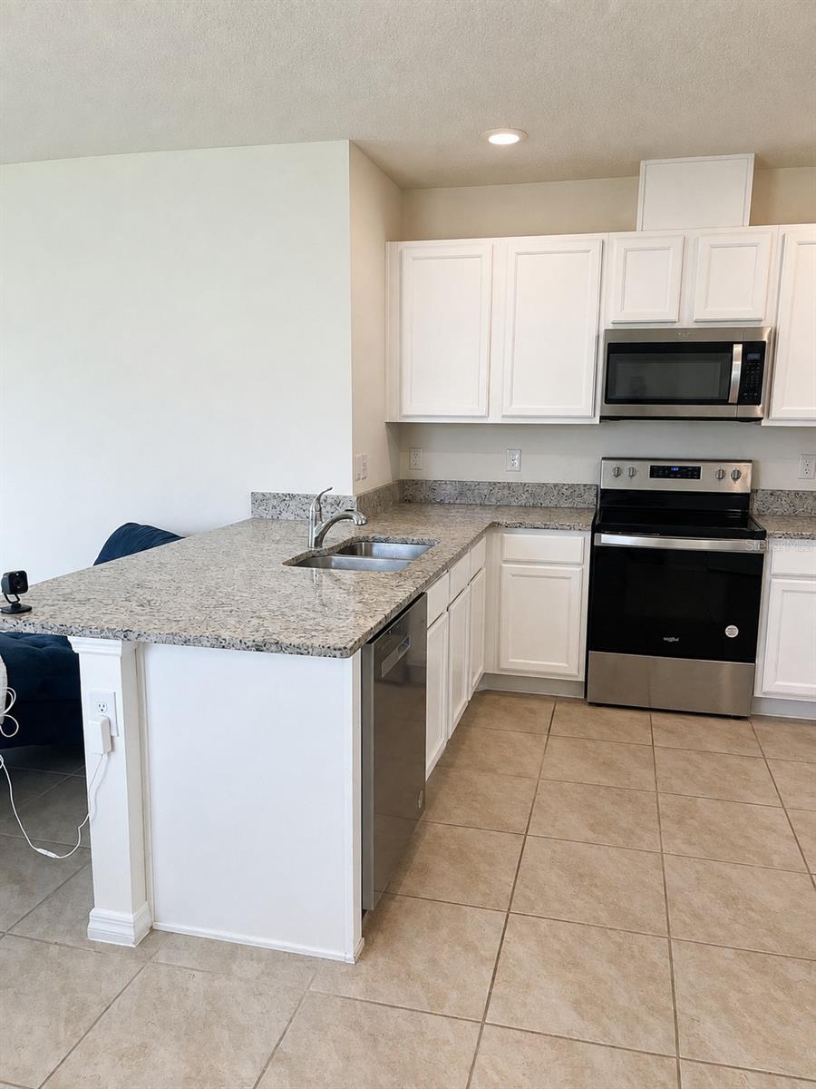 Search 3 3648 SUNGROVE CIRCLE