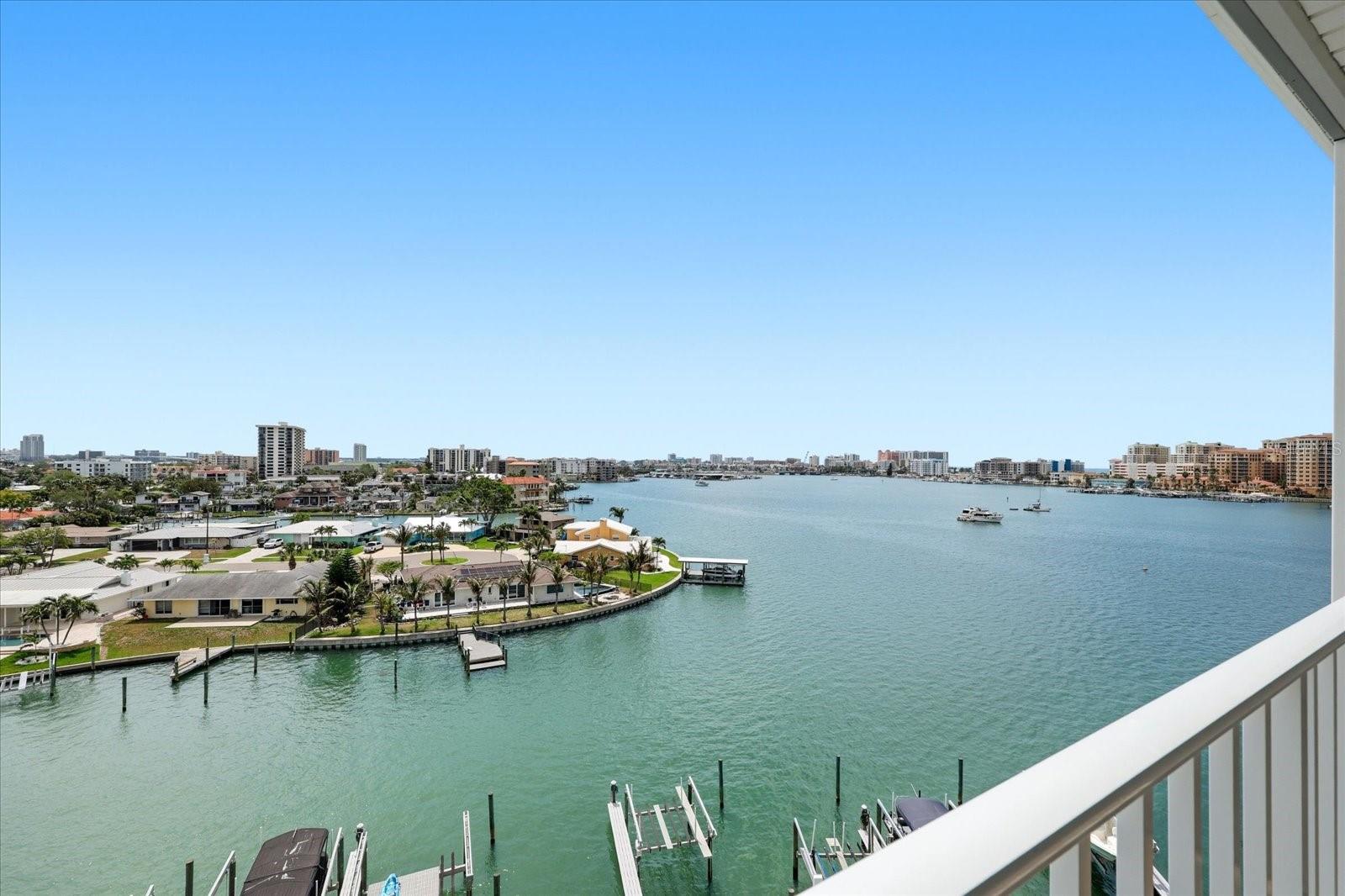 610 ISLAND WAY CONDO - Residential