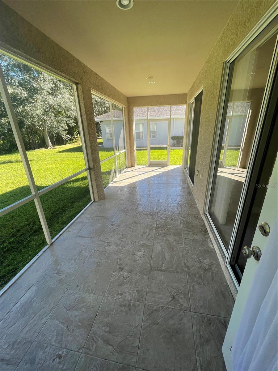 ORANGE BLOSSOM CREEK PHASE 1 - Residential Lease