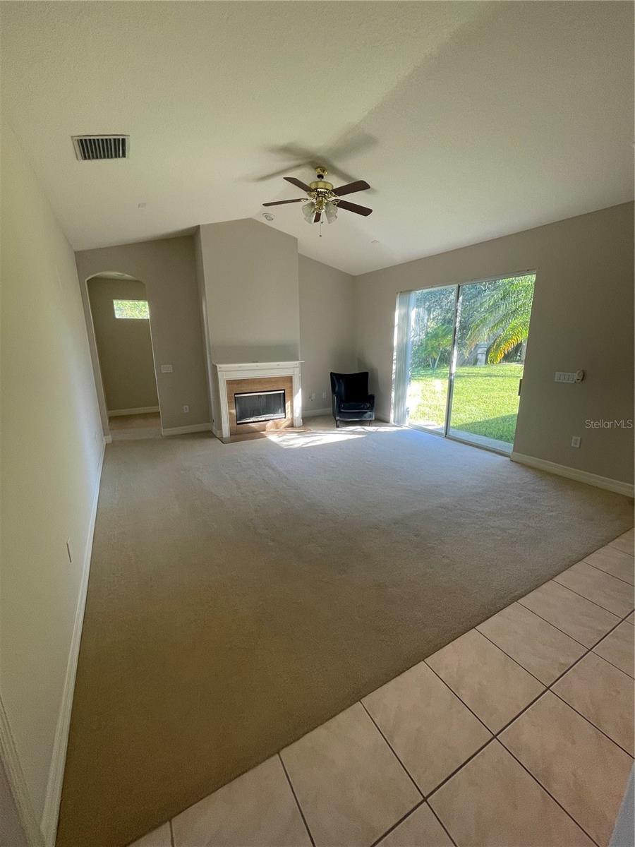 ORANGE BLOSSOM CREEK PHASE 1 - Residential Lease