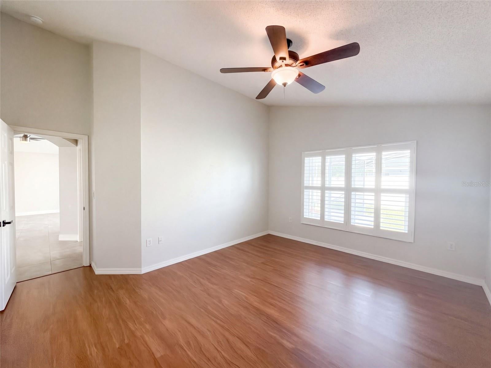 4615 EAGLET LANE